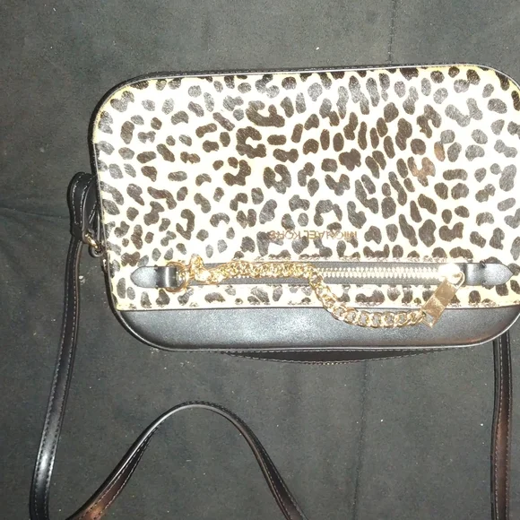 Leopard Print and Black Sneakers And Purse Combo - Picture 3 of 6